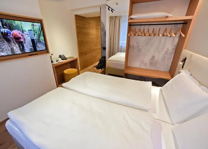 Naturae Lodge Wellness & Spa Alleghe